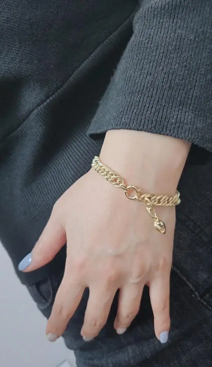 thumbnail-6